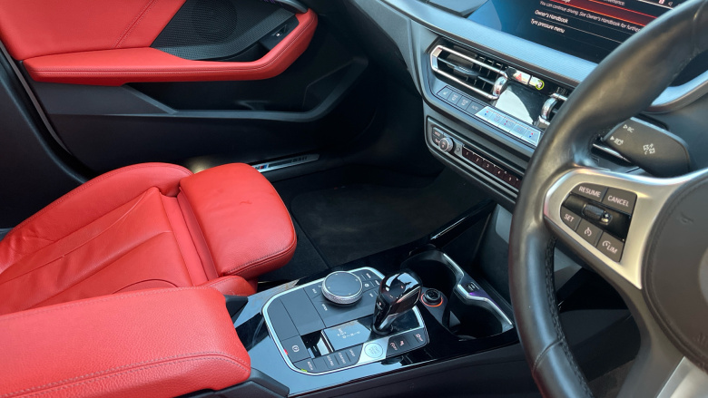 BMW 1 Series 118i M Sport 5dr Step Auto Petrol Hatchback